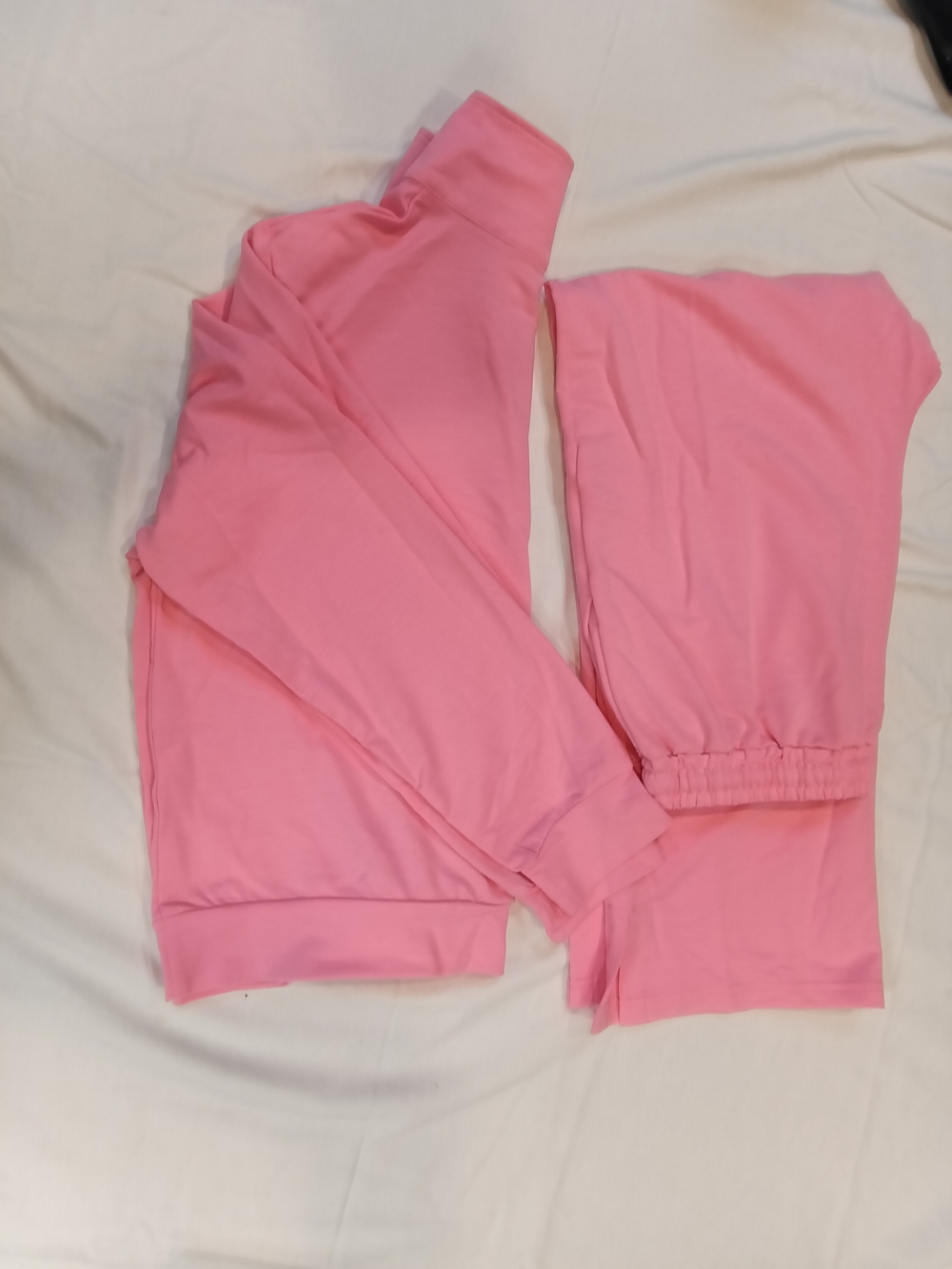Women's Pink Jogger Set - Brand Not Visible - Picture 3 of 4
